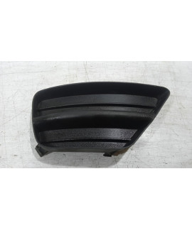 Grade Moldura Farol Milha Direito Focus 2004 - 2008  Preto