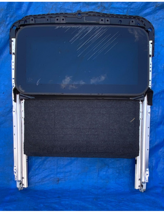 Teto Solar Outlander 2008 2009 2010 2011 2012 / Detalhe