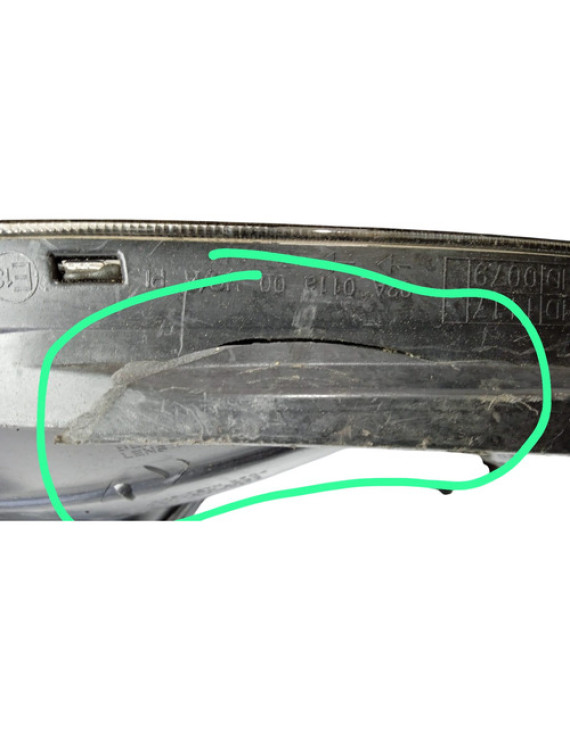 Farol Direito Hyundai Tucson 2005 - 2016 / Detalhe Direito/passageiro