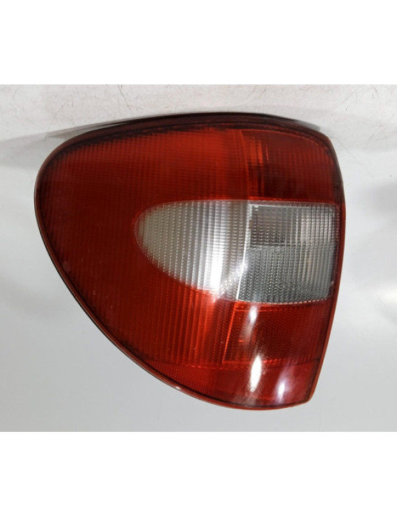 Lanterna Esquerda Grand Caravan 2007