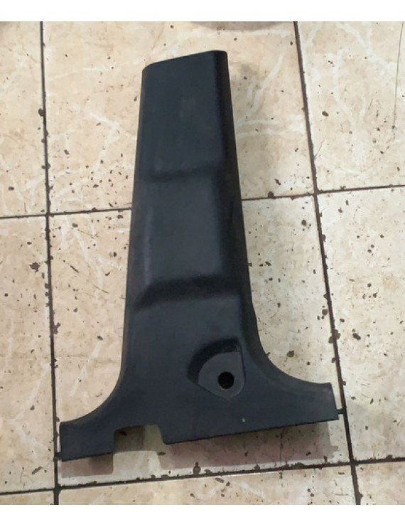 Moldura Inferior Coluna Direita Pajero Tr4 2010 Mr346032