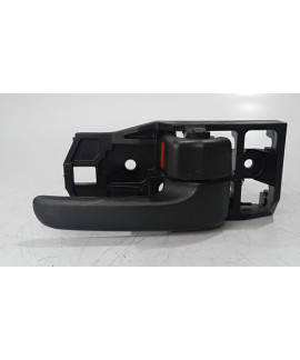 Maçaneta Puxador Dianteira Direita Toyota Rav4 2001 - 2005 Preto