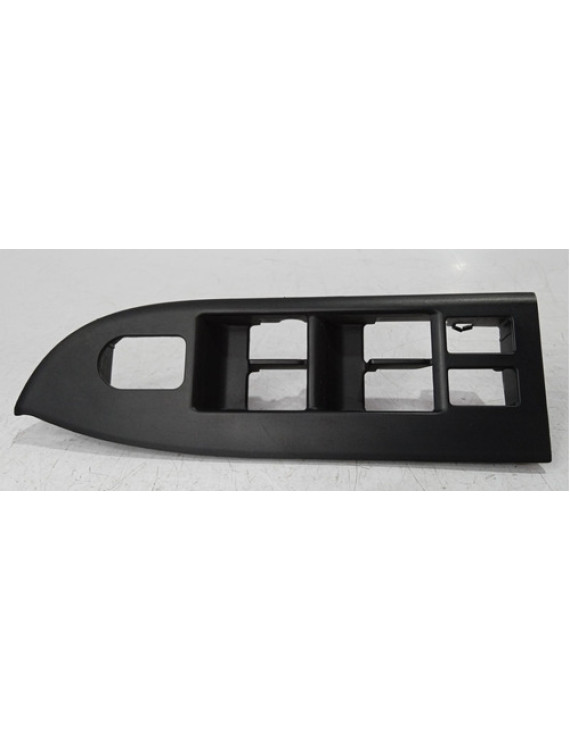 Moldura Botão Vidro Dianteiro Esquerdo Vitara 2009 - 2014