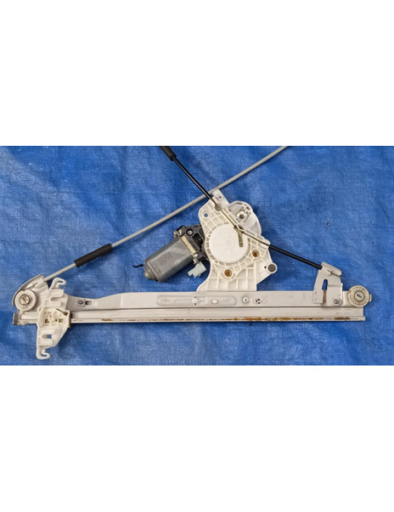 Máquina Vidro Dianteiro Direito Peugeot 207 2007 - 2014