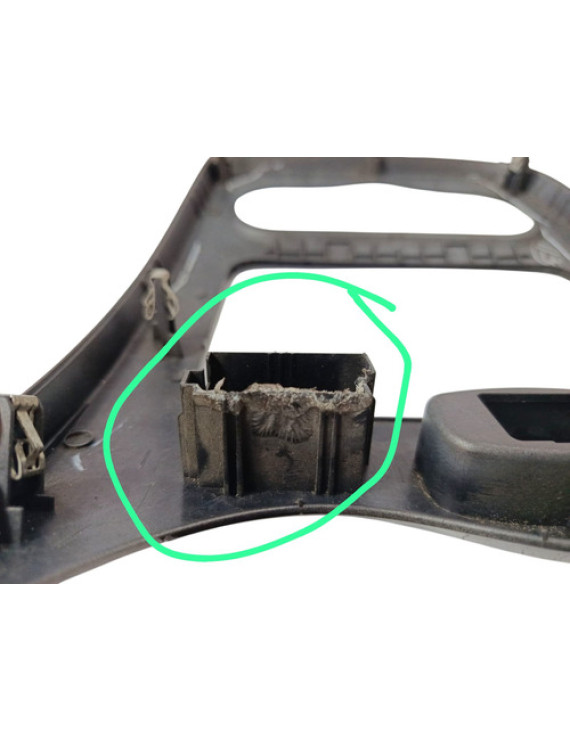 Moldura Painel Central Multimídia Sandero 2011 2012 Preto