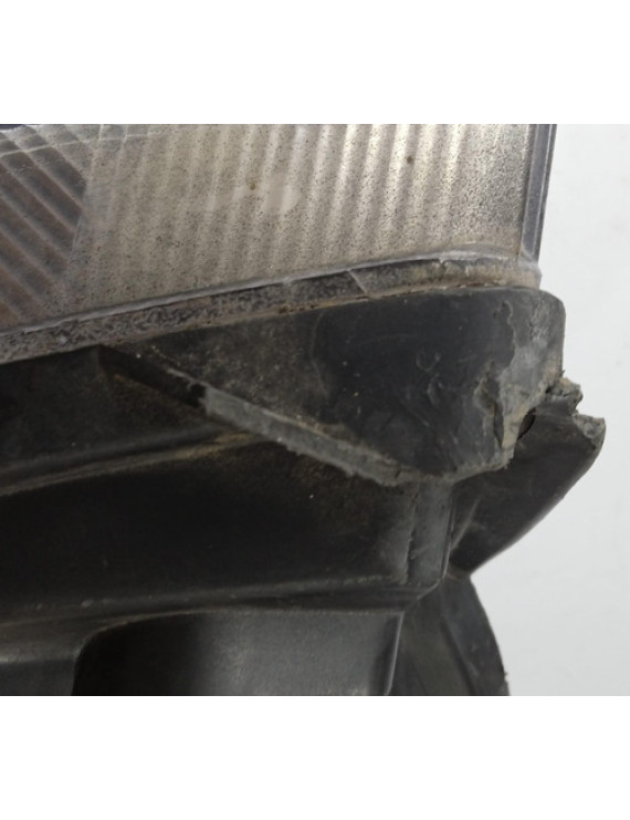 Farol Esquerdo Ford Ecosport 2008 - 2012 / Detalhe