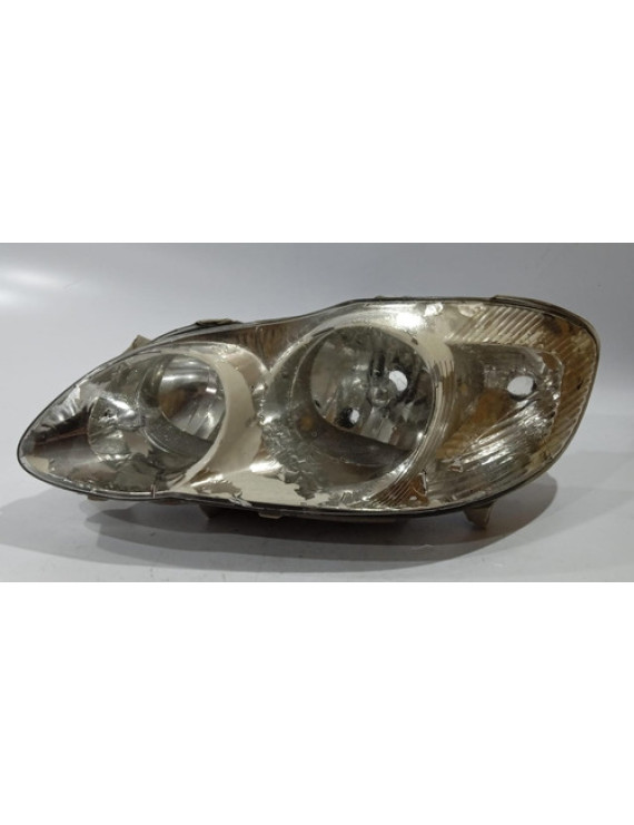 Farol Esquerdo Corolla Fielder 2003 - 2008 / Detalhe