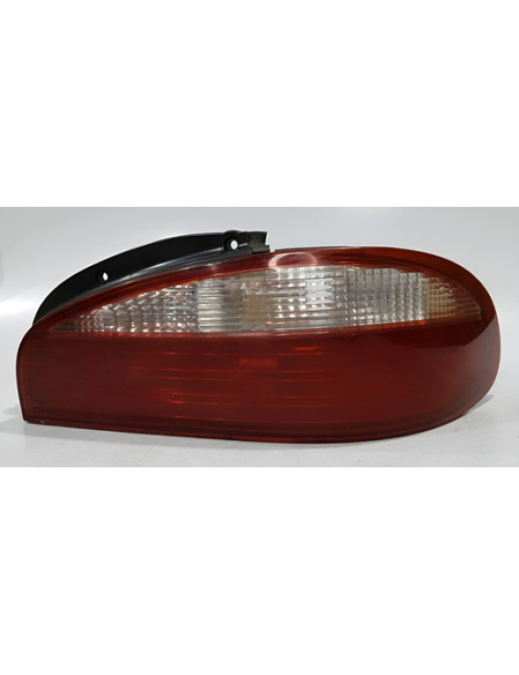 Lanterna Direita Kia Clarus 1995 1996 1997 1998 Direito/passageiro Vermelho