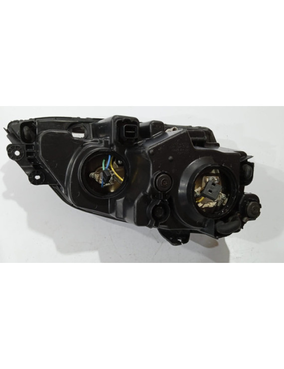 Farol Esquerdo Kia Sorento 2003 2004 2005 2006 / Detalhe