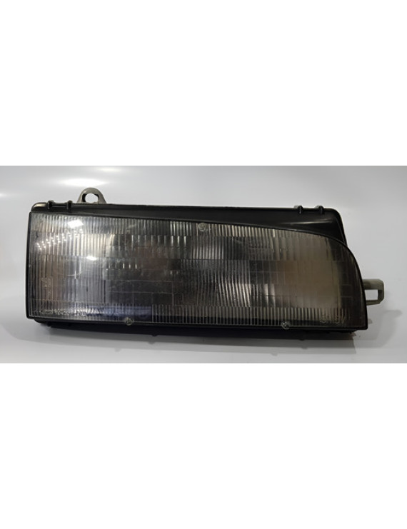 Farol Direito Mazda 323 1991 - 1995 / Detalhe Direito/passageiro