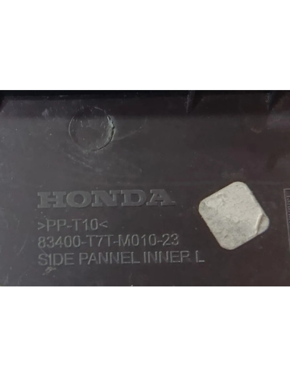 Acabamento Esquerdo Console Hrv 2015 - 2020