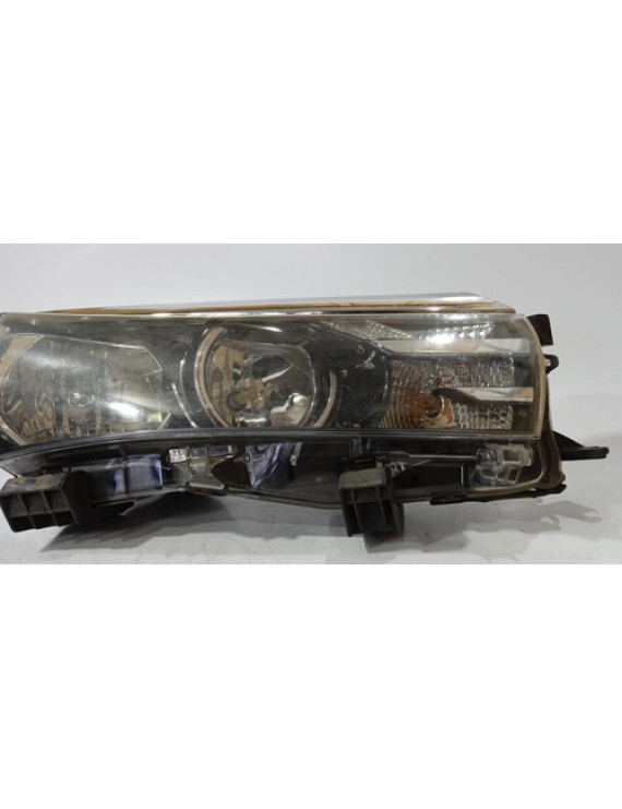 Farol Direito Corolla 2015 2016 2017 2018 / Detalhes Direito/passageiro