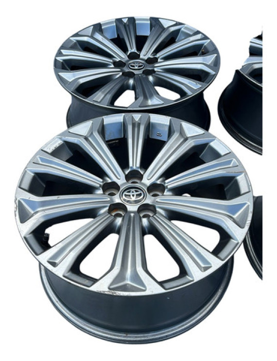 Jogo De Rodas Aro (17) Corolla 2020 2021 2022 2023 2024 Prateado