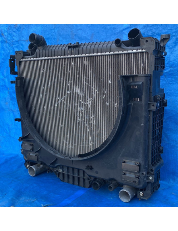 Radiador E Condensador Range Rover Sport 3.6 V6 2008 2009 Preto