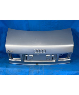 Tampa Traseira Audi A8 1996 1997 1998 1999 2000 Prateado