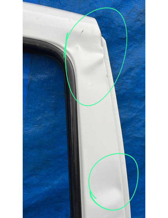 Porta Traseira Direita Duster Oroch 2016 A 2021 Avaria Branco