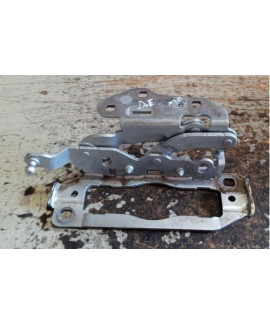 Dobradiça Capô Ld Esquerdo Mercedes C180 2009