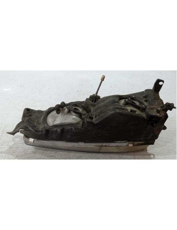 Farol Direito Toyota Camry 1996 1997 1998 1999