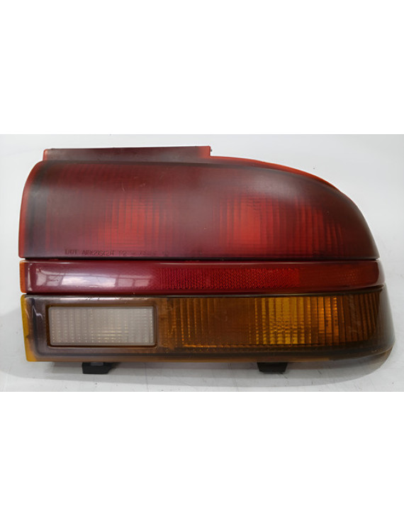Lanterna Direita Saturn Sl 1991 1992 1993 1994 1995 Direito/passageiro Vermelho