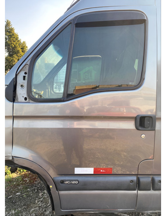 Porta Dianteira Esquerda Renault Master Bus 2008 - 2012 Prateado
