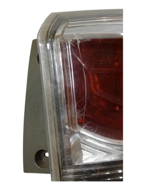 Lanterna Direita Outlander 2015 2016 2017 Detalhe Direito/passageiro Vermelho