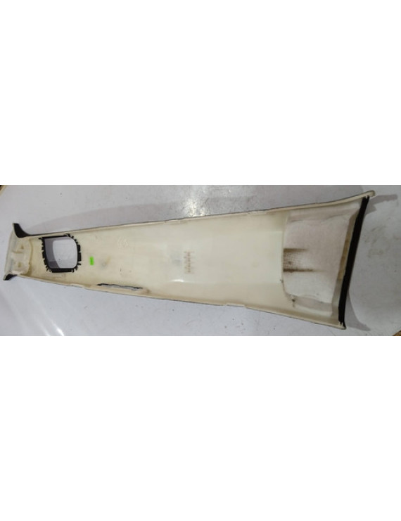 Moldura Coluna Central Direita Mercedes R500 2007