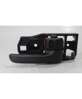 Maçaneta Puxador Dianteira Direita Toyota Rav4 2001 - 2005