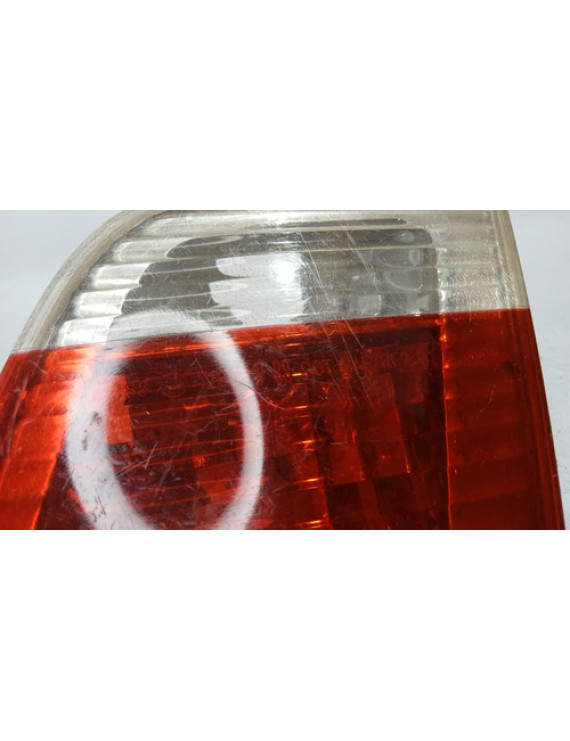 Lanterna Direita Tampa Traseira Bmw 320 323 2003 2004