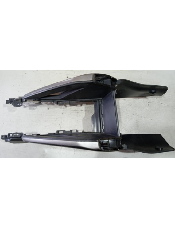 Console Central Veloster 2012 2013 2014 84611-2v000