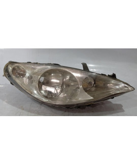 Farol Direito Peugeot 307 2001 - 2006 / Detalhe Direito