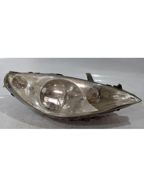 Farol Direito Peugeot 307 2001 - 2006 / Detalhe Direito