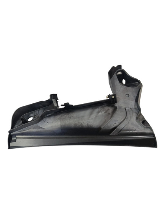 Acabamento Direito Churrasqueira Bmw 135i 2014 2015 Preto Fosco