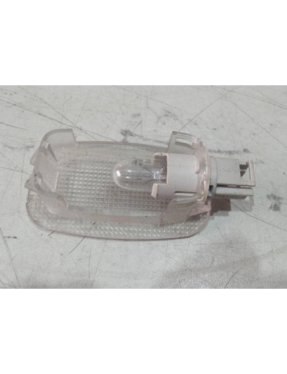 Luz Cortesia Porta Malas Mercedes C180 2012 - 2019