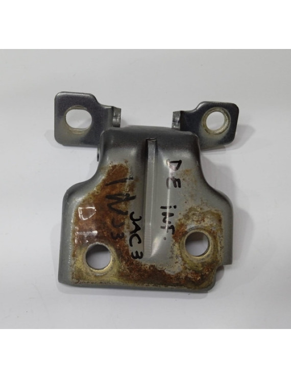 Dobradiça Inferior Porta Dianteira Esquerda J3 2011 - 2014
