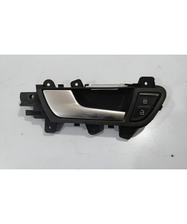Maçaneta Interna Dianteira Esquerda Audi A4 2013 2014 2015 Dianteira