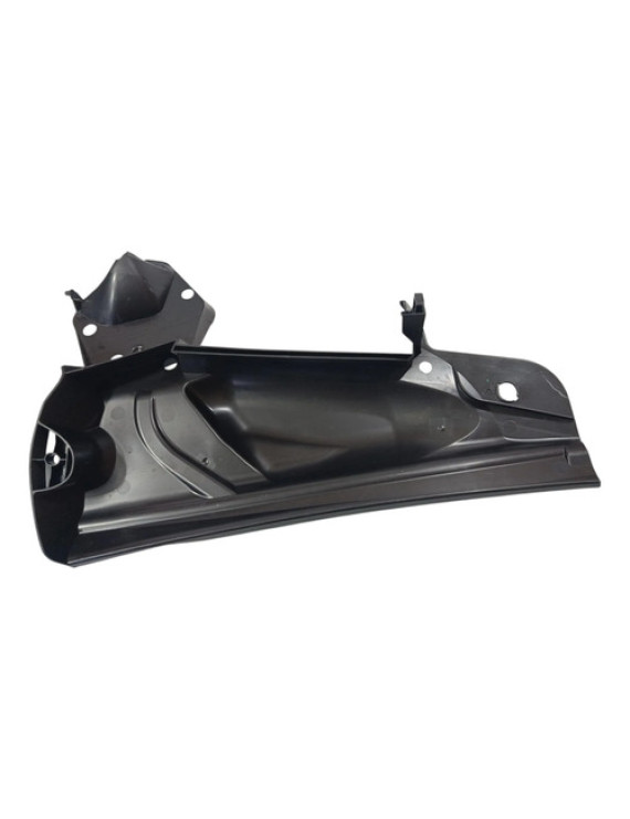 Acabamento Direito Churrasqueira Bmw 135i 2014 2015 Preto Fosco