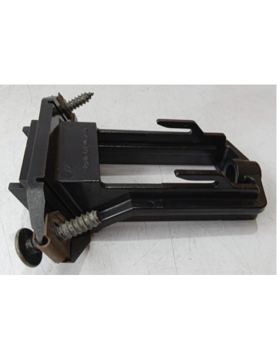 Suporte Puxador Freio De Mão Mercedes E320 C280 1998