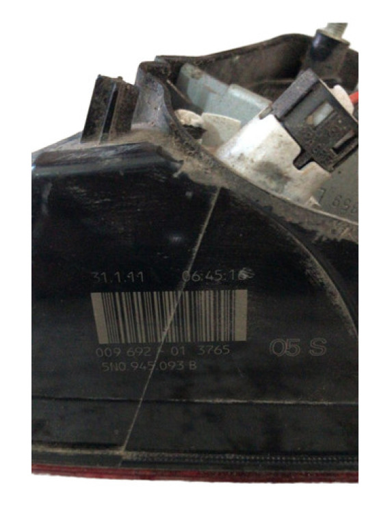Lanterna Esquerda Tampa Tiguan 2007 - 2011