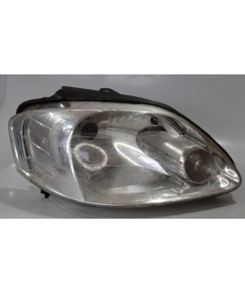 Farol Direito Spacefox Fox 2006 - 2011 / Avaria