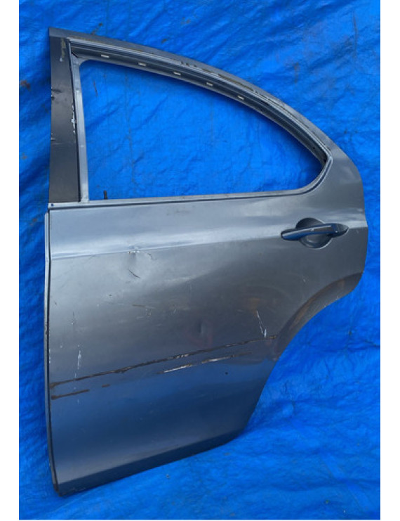Porta Traseira Esquerda Jac J3 Hatch 2010 A 2013 / Detalhe