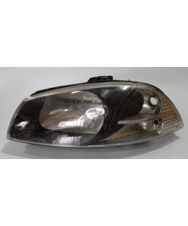 Farol Esquerdo Fiat Siena Palio Strada 2008 - 2015 Detalhe