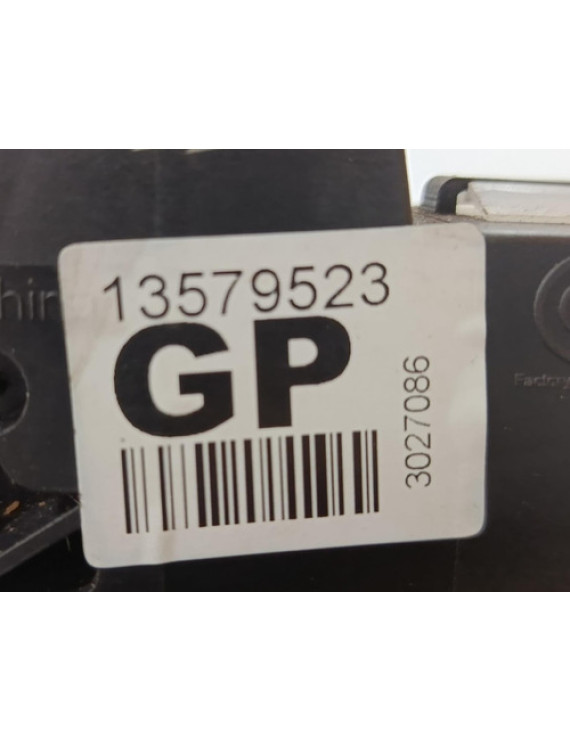 Fechadura Porta Dianteira Direita Tracker 2015 - 2019