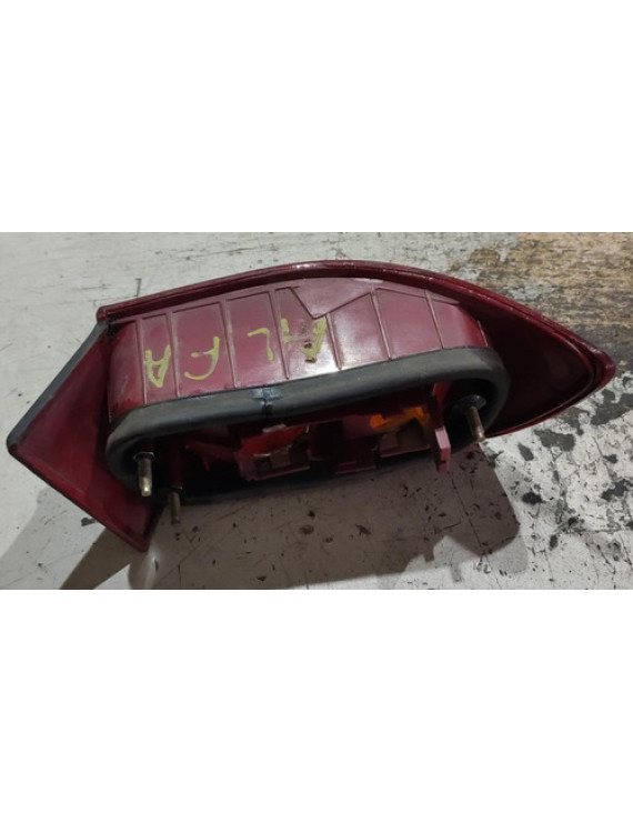Lanterna Traseira Direita Alfa Romeo 145 2000