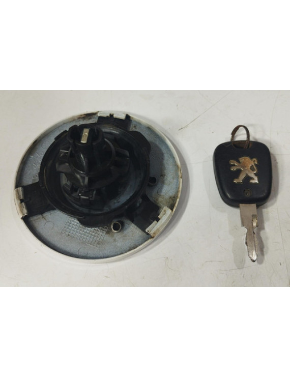 Tampa Com Chave Do Tanque Peugeot 206 2006 