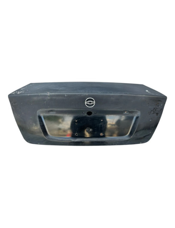 Tampa Traseira Gm Vectra 1997 A 2005 Detalhe Preto