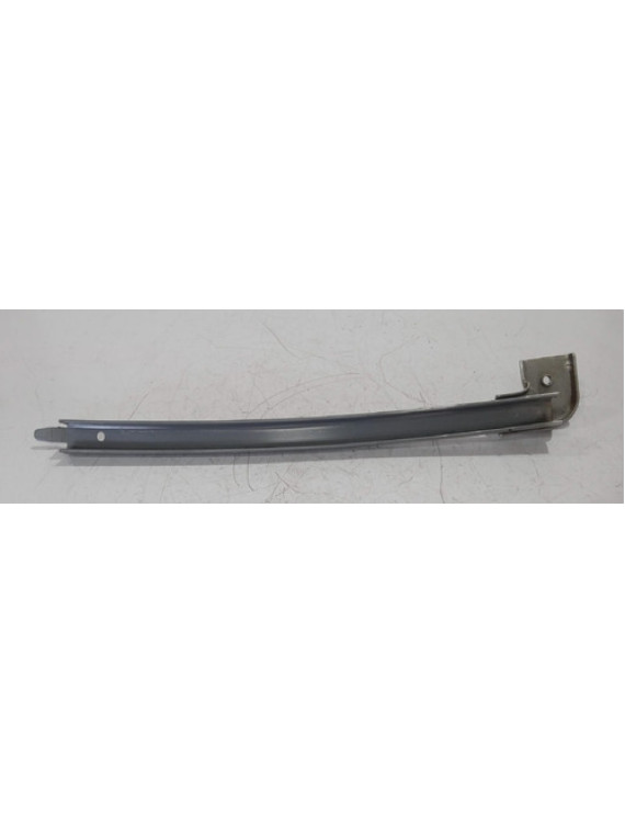 Canaleta Do Vidro Dianteira Direita Toyota Rav4 2001 - 2005