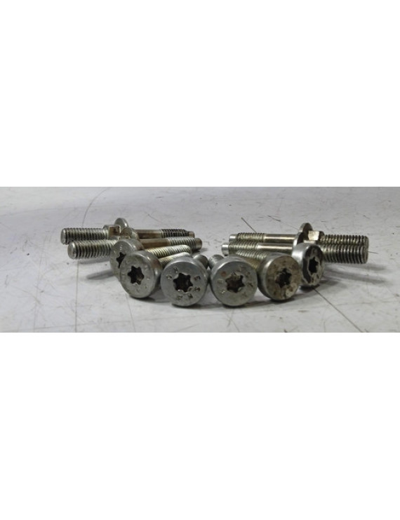 Kit Parafuso Carter Transmissão Volvo Xc60 T5 2.0 2012 Prateado