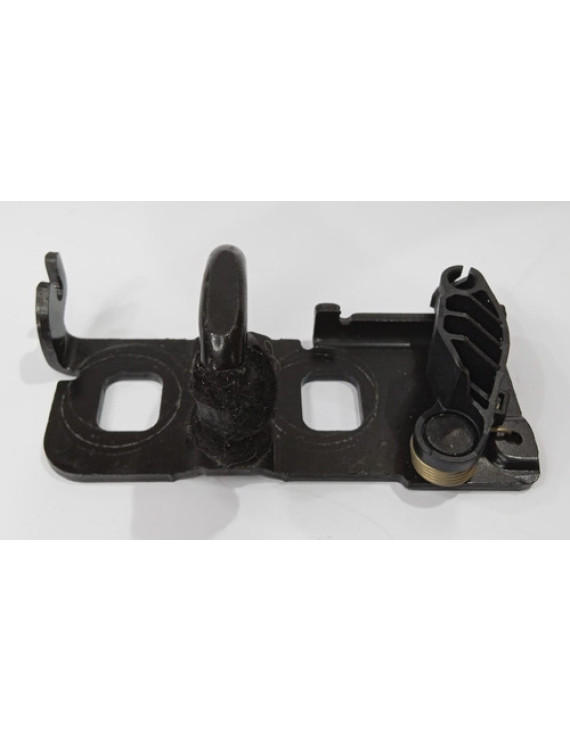 Batente Fechadura Tampa Traseira Sandero 2015 2016