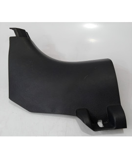 Acabamento Soleira Dianteira Esquerda Toyota Yaris 2019-2023 Preto