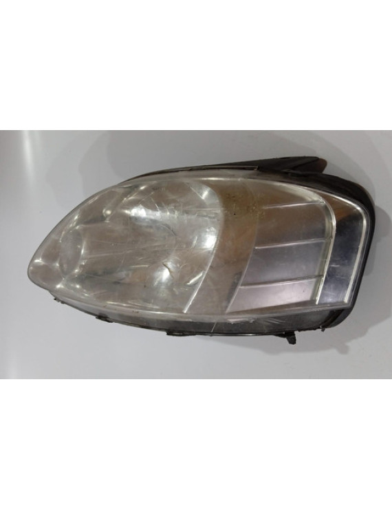 Farol Esquerdo Fox 2003 2004 2005 / Detalhe
